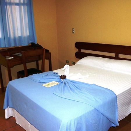 Hotel Los Arcos Estelí 客房 照片